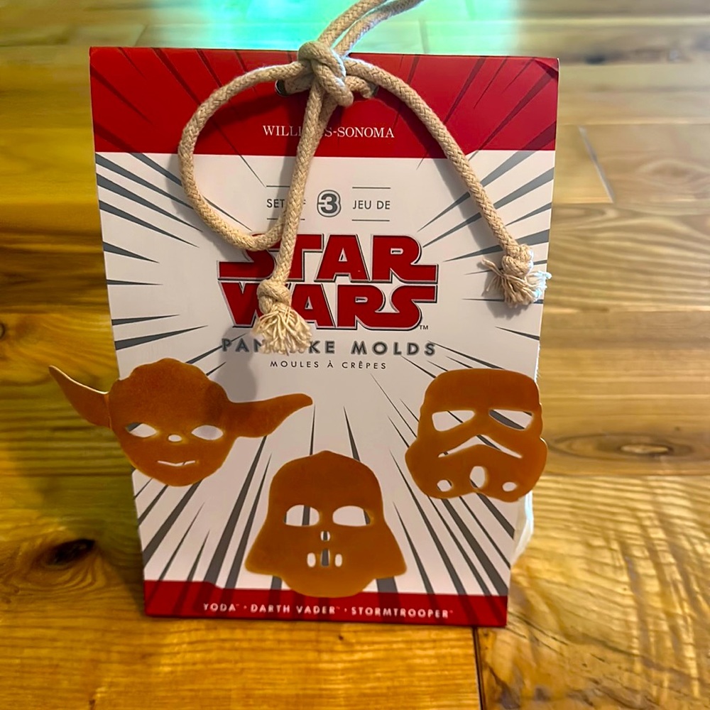Williams Sonoma Star Wars Pancake Molds, New!